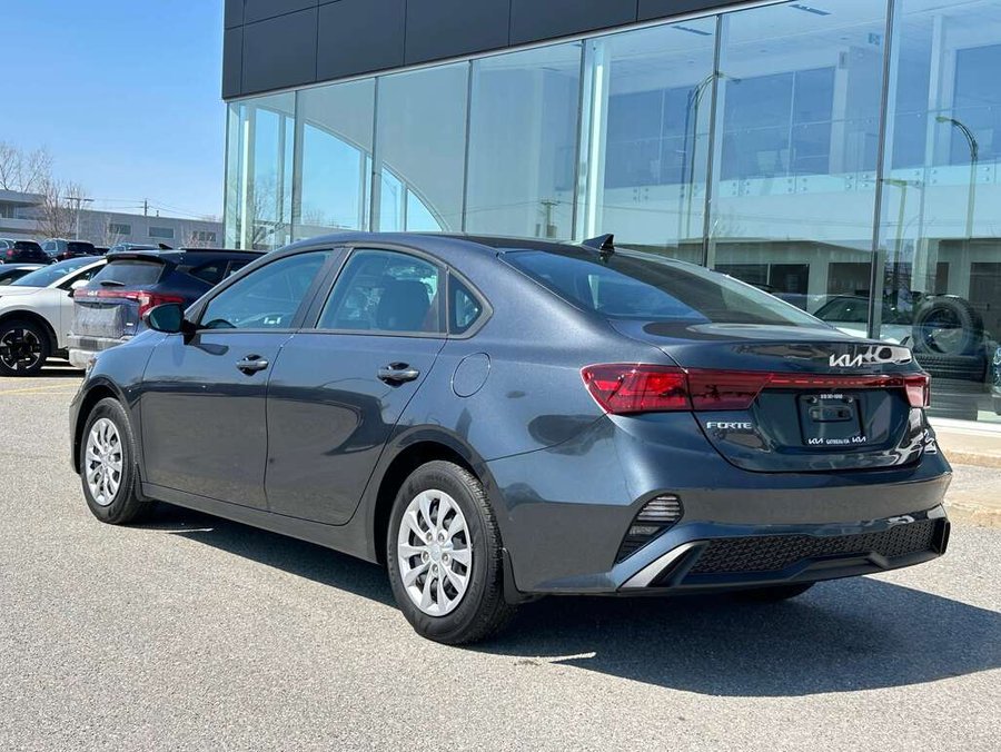 2023 Kia Forte 2023 Grey