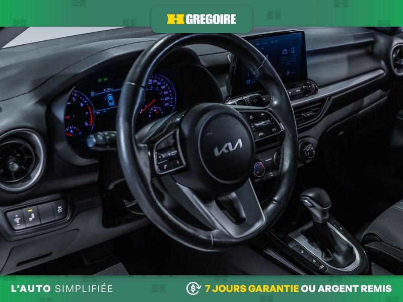 2023 Kia Forte Grey Laval - photo #11