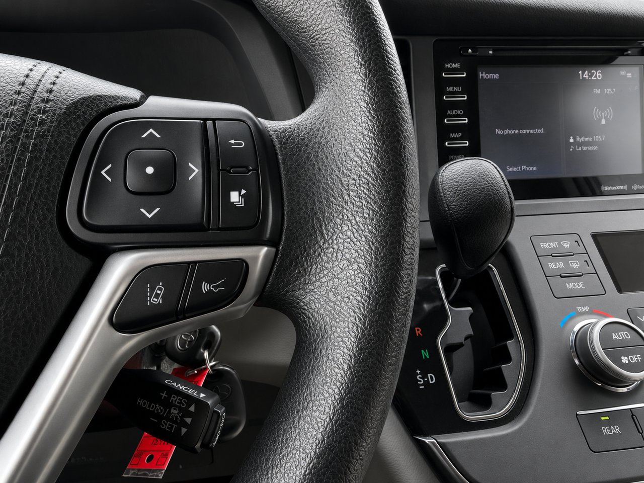 2019 Toyota Sienna LE Grey Châteauguay - photo #14
