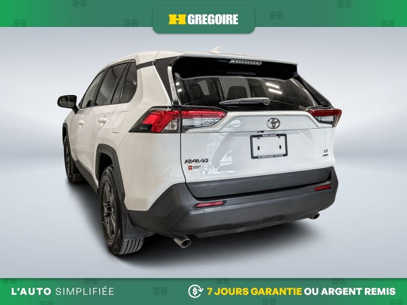 2024 Toyota Rav 4 White Laval - photo #5