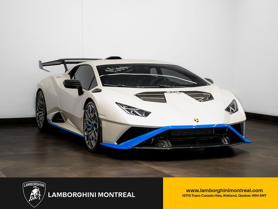 2022 Lamborghini Huracan STO 2022 White
