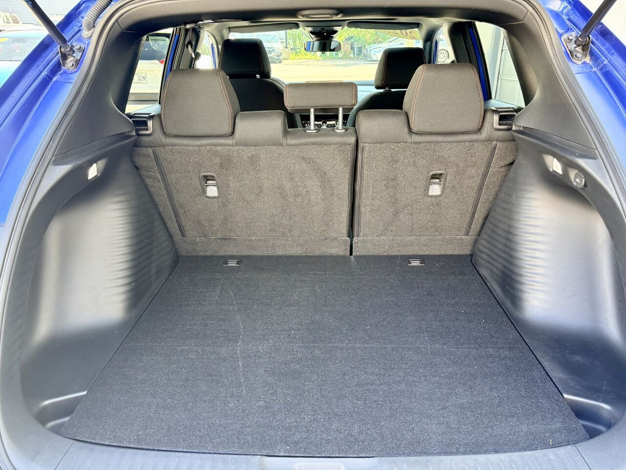 2025 Honda HR-V Blue Mont-Laurier - photo #15