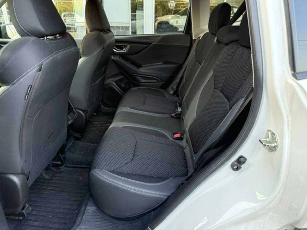 Subaru Forester 2019 Blanc Saint-Basile-le-Grand - photo #12