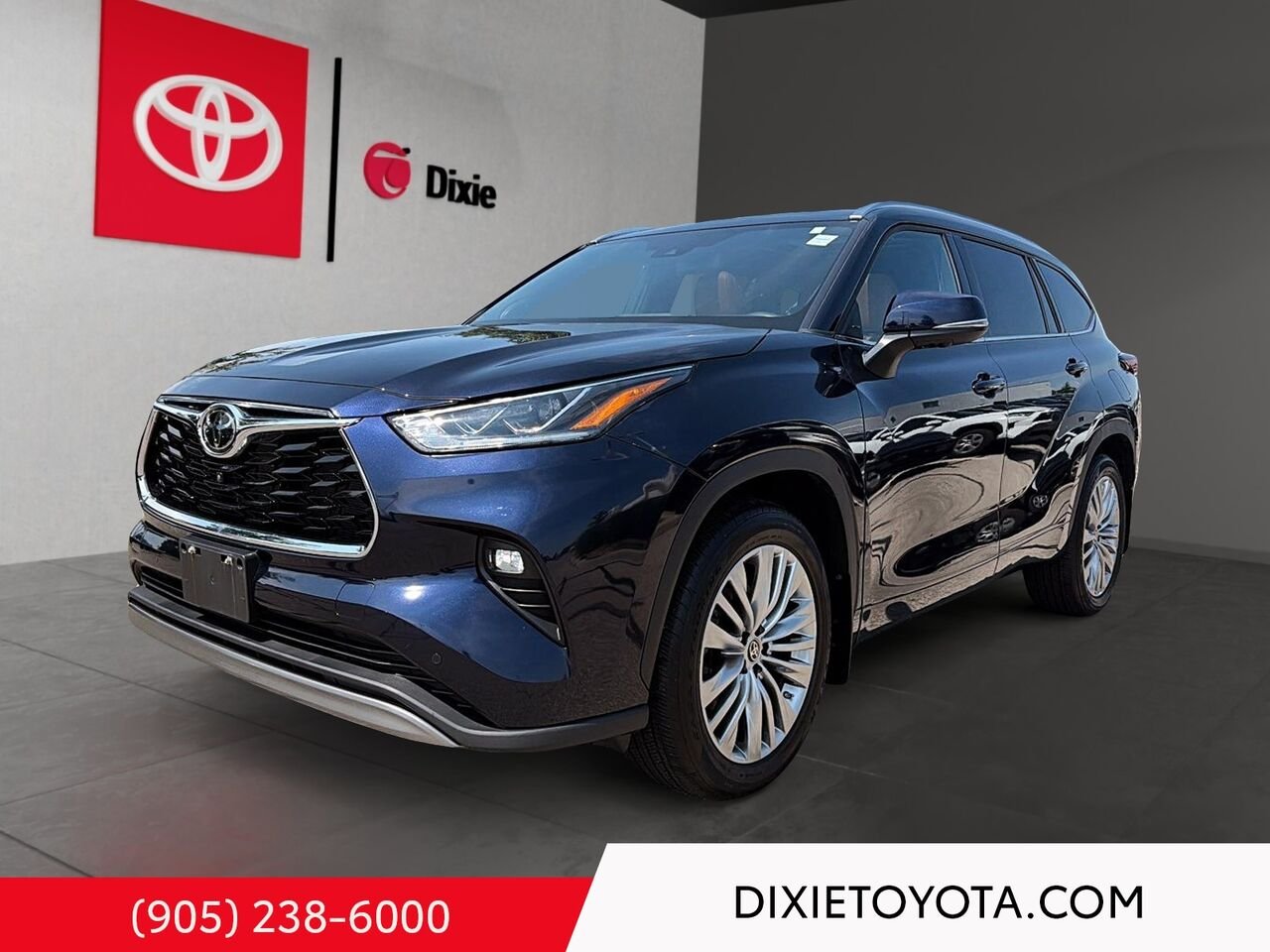 2024 Toyota Highlander PLATNIUM AWD / HEATED AND VENTIALTED SEATS / HEATED REAR SEATS / ALLOY WHEELS / MOONROOF / CARPLAY AND ANDROID AUTO Mississauga - photo #0
