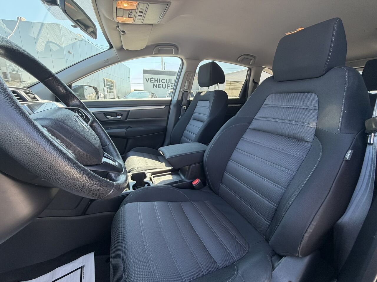 2019 Honda CR-V LX Black Laval - photo #19