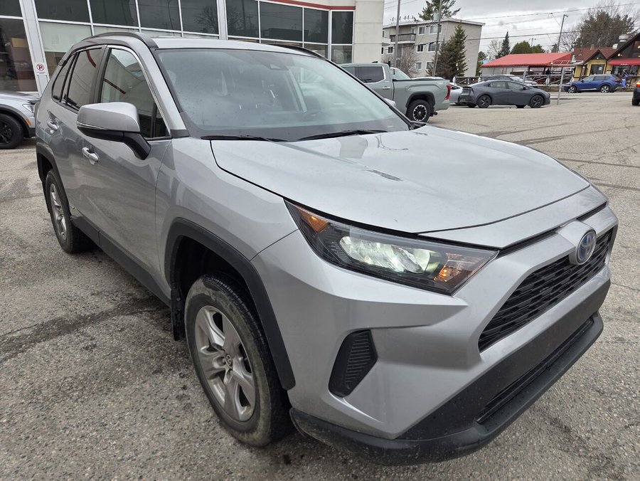 2022 Toyota RAV4 2022 Silver Sky Metallic