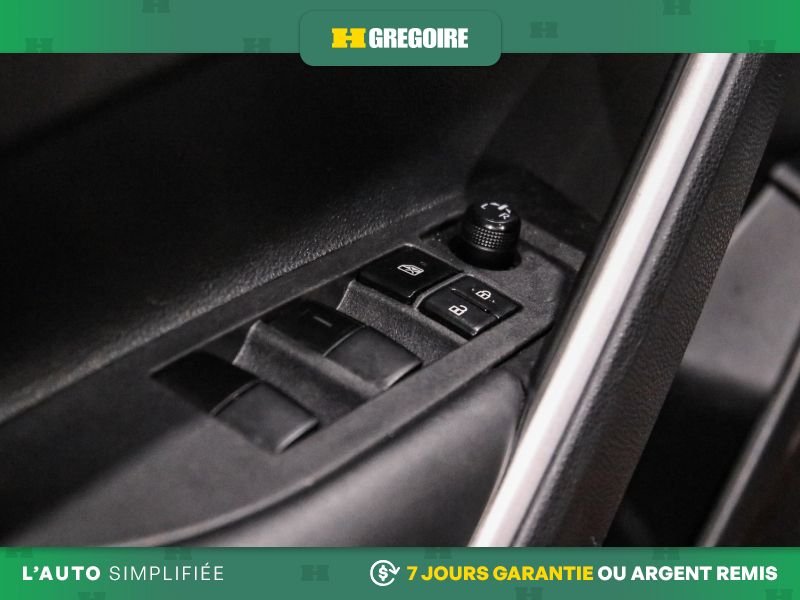 Toyota Corolla 2024 Rouge Saint-Eustache - photo #15