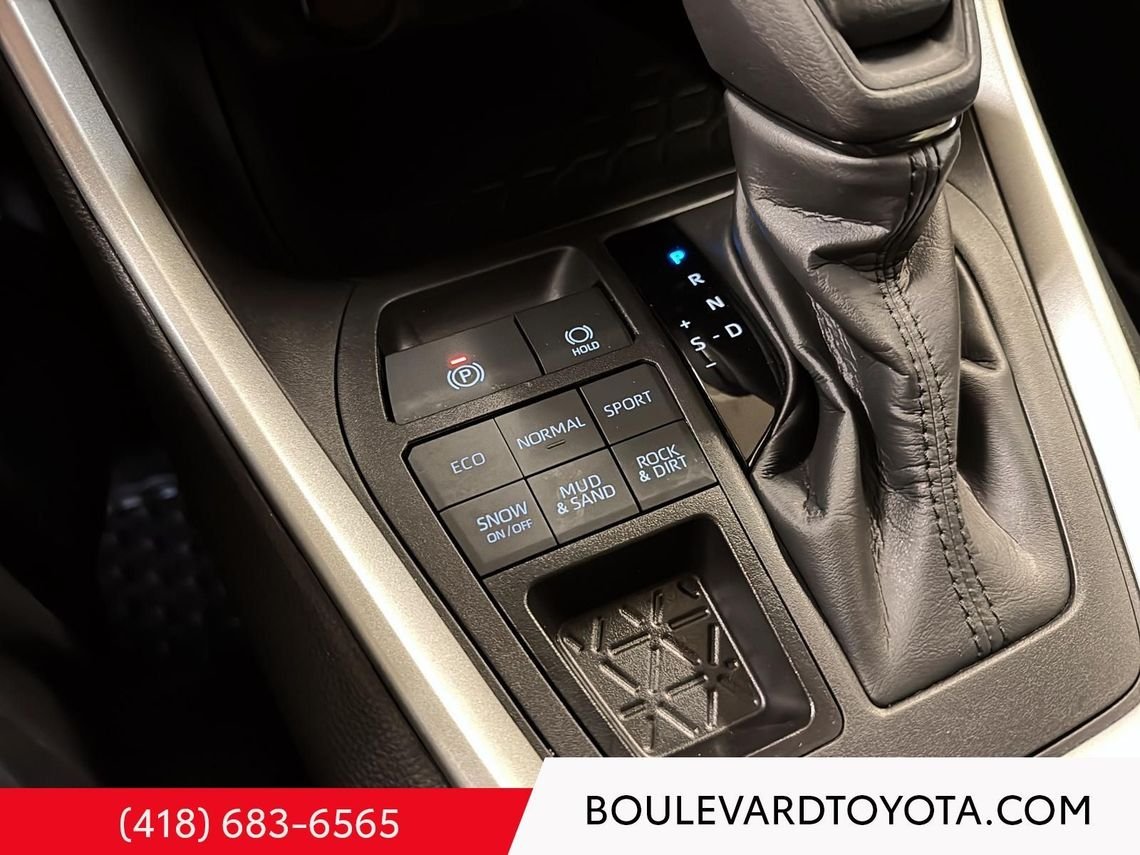 Toyota RAV4 99357B-118 | LE, AWD 2024 Noir minuit métallisé Québec - photo #31