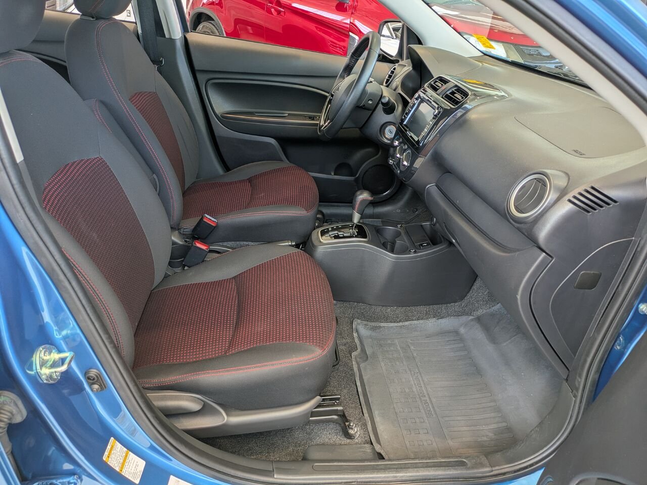 Mitsubishi Mirage 2019 Bleu Gatineau - photo #11