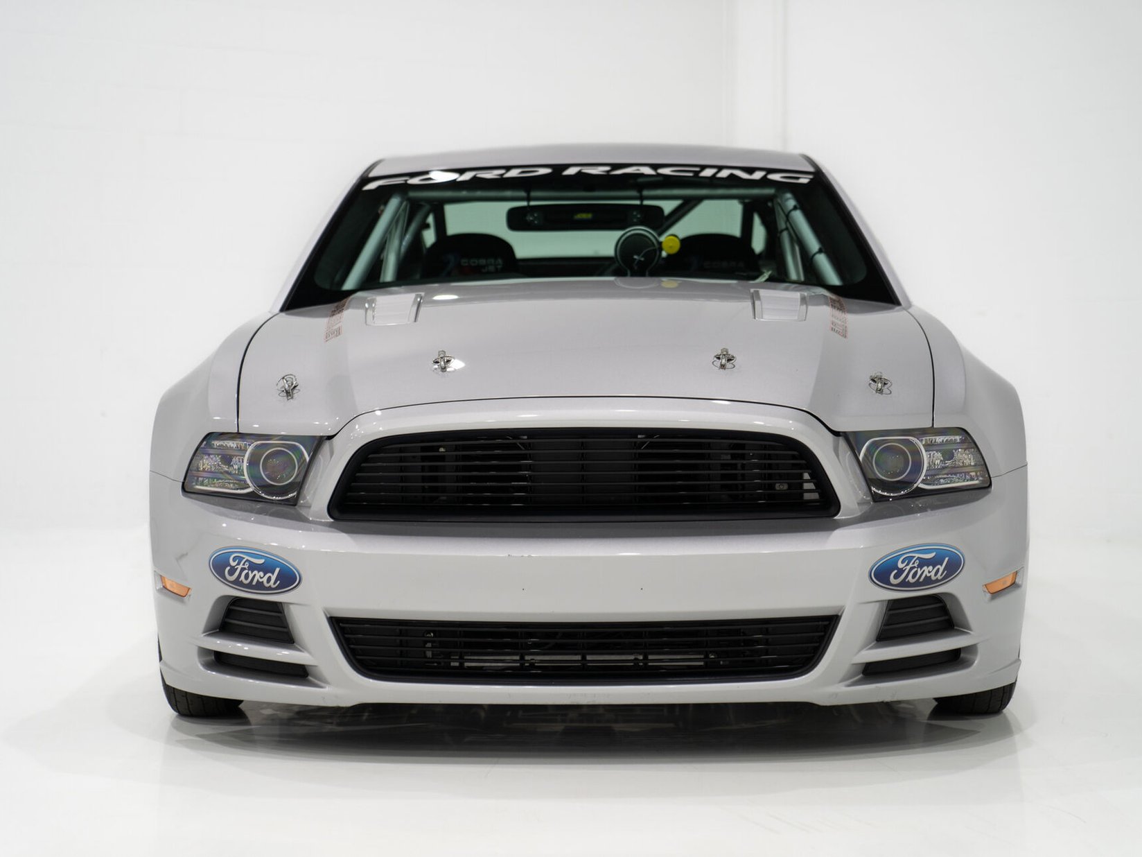 2013 Ford Mustang Cobra Jet # 44 of 50 Voiture d'acceleration d'usine Montreal - photo #2