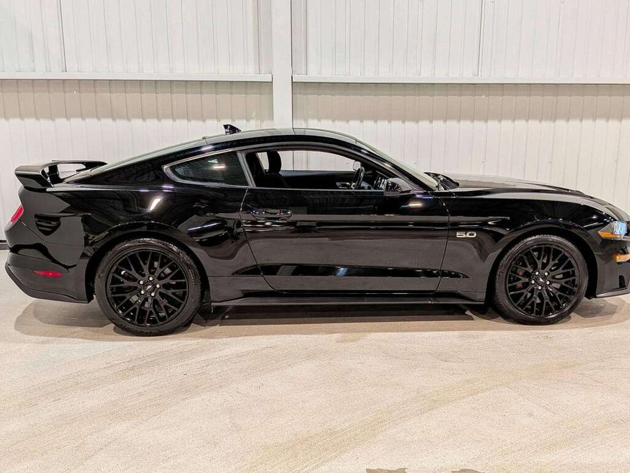 2021 Ford Mustang Black