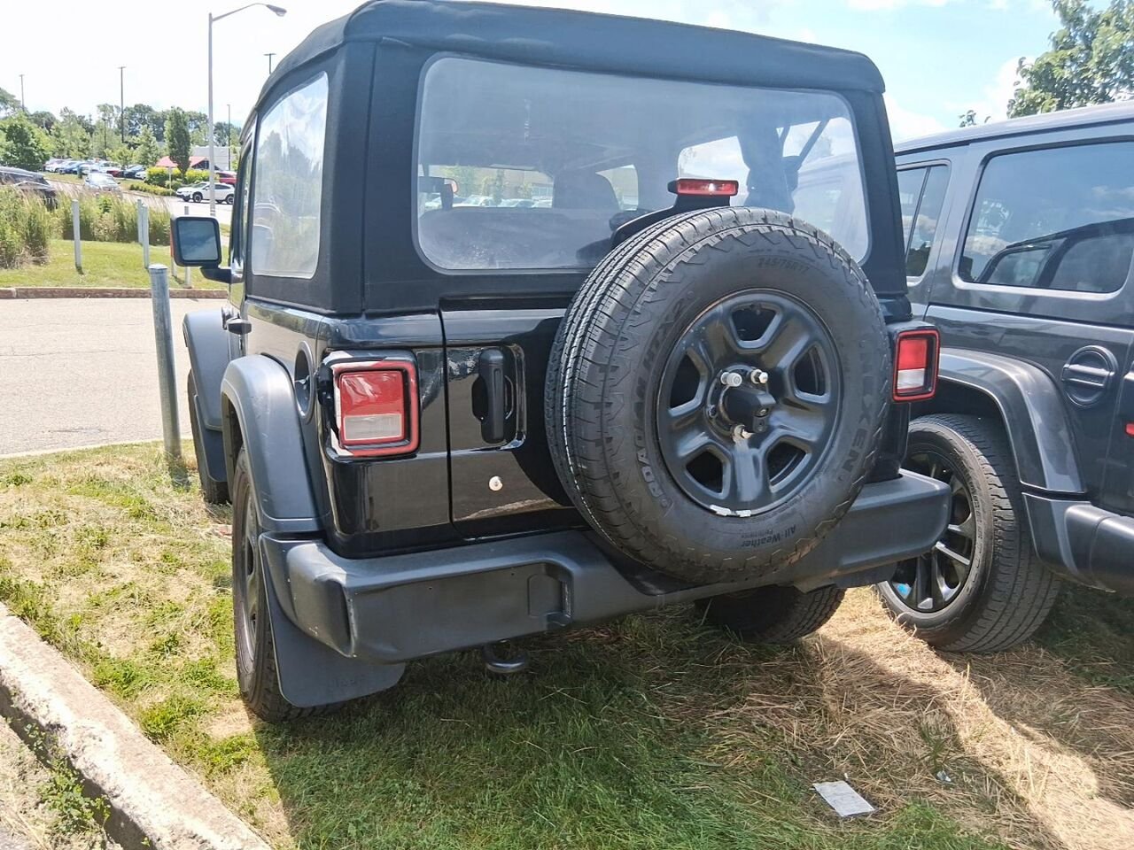 2024 Jeep Wrangler SPORT SOFT TOP Black Québec - photo #1
