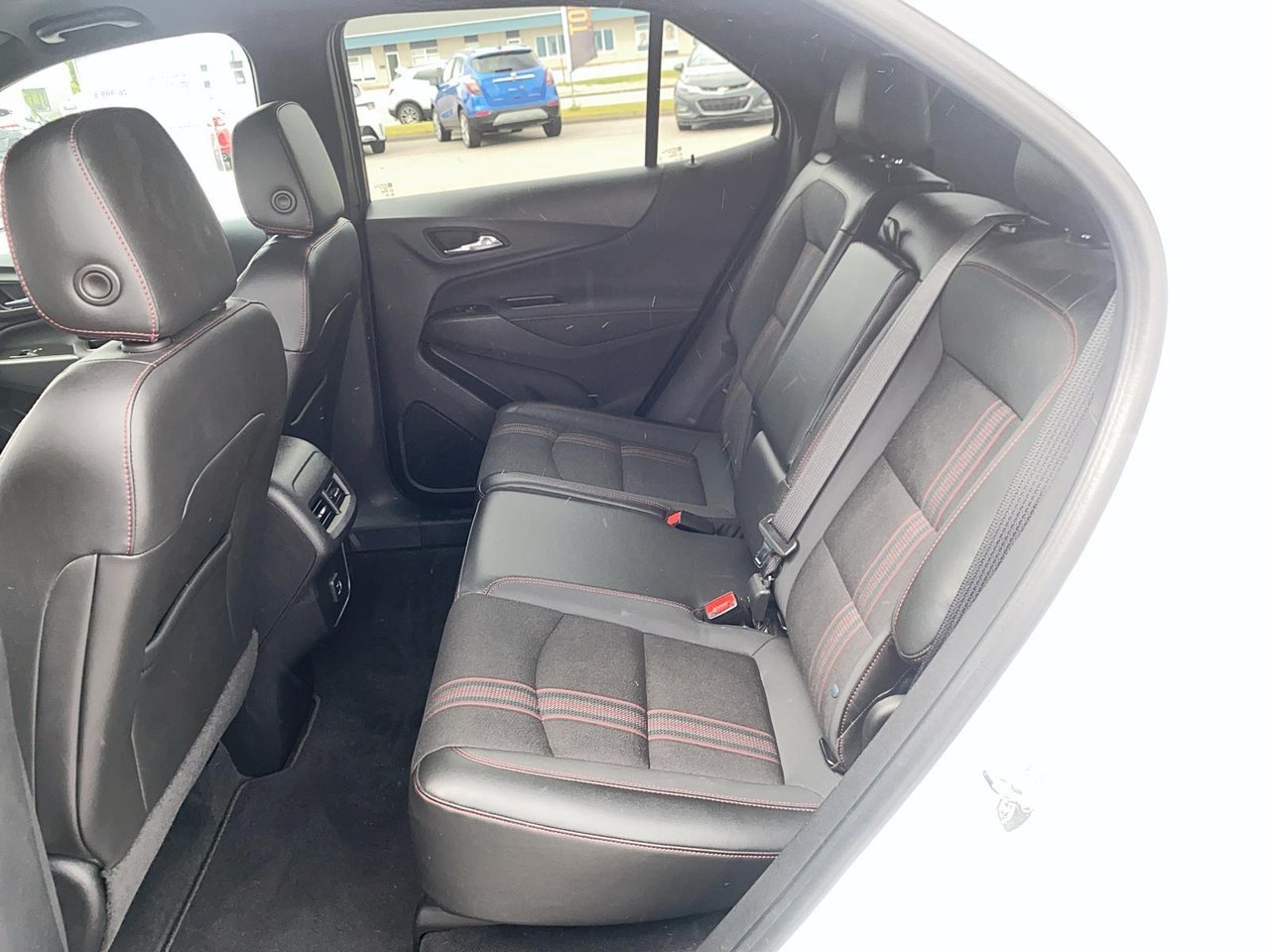 2023 Chevrolet Equinox VIN 3GNAXWEG8PL104961 White Baie-Comeau - photo #7