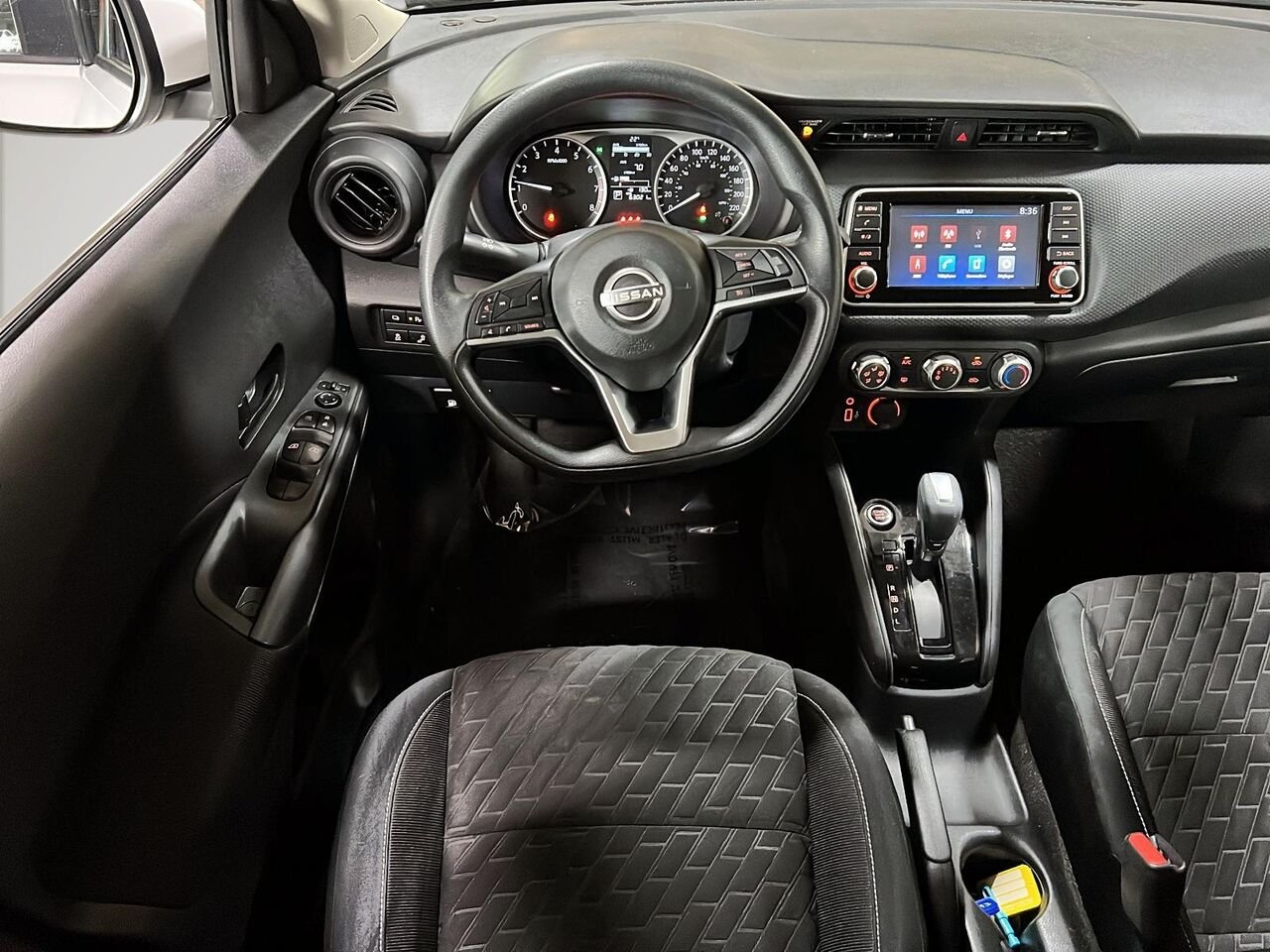 2022 Nissan Kicks S TA White Québec - photo #13