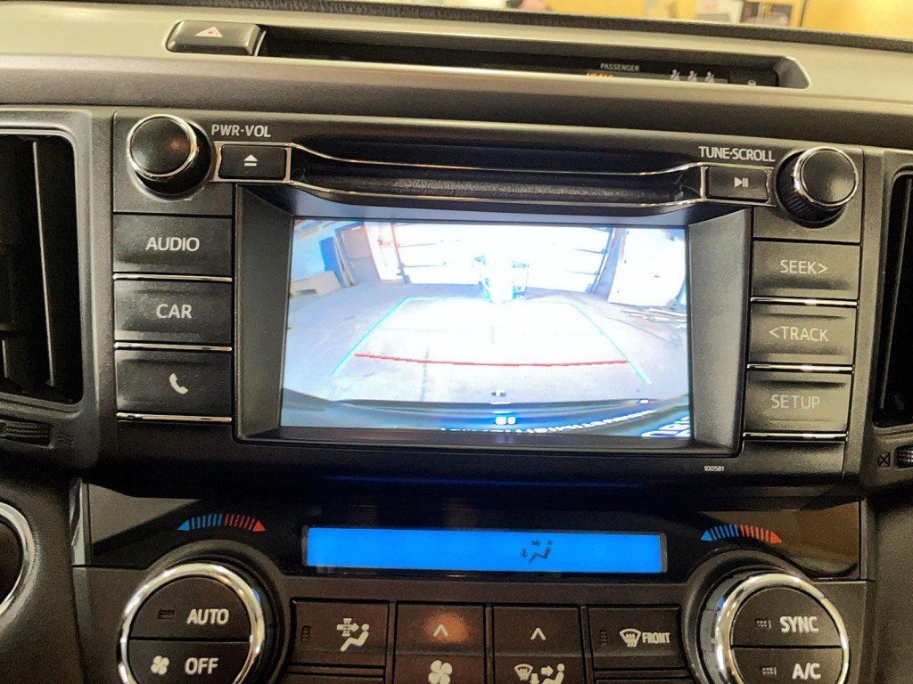 Toyota RAV4 AWD XLE 2018 Noir Rouyn-Noranda - photo #31