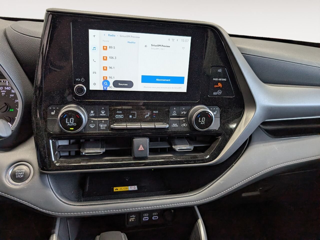 2024 Toyota Highlander 5TDKDRBH1RS553948 Magnetic Grey Metallic Sherbrooke - photo #9