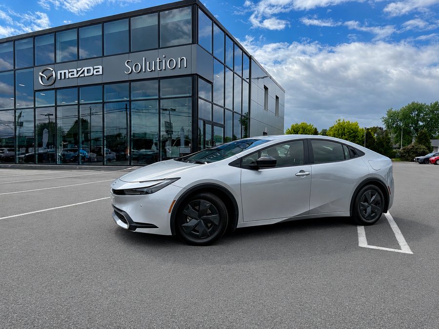 2025 Toyota Prius hybride branchable SE Grey