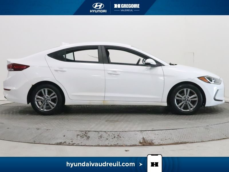 2017 Hyundai Elantra White Laval - photo #12