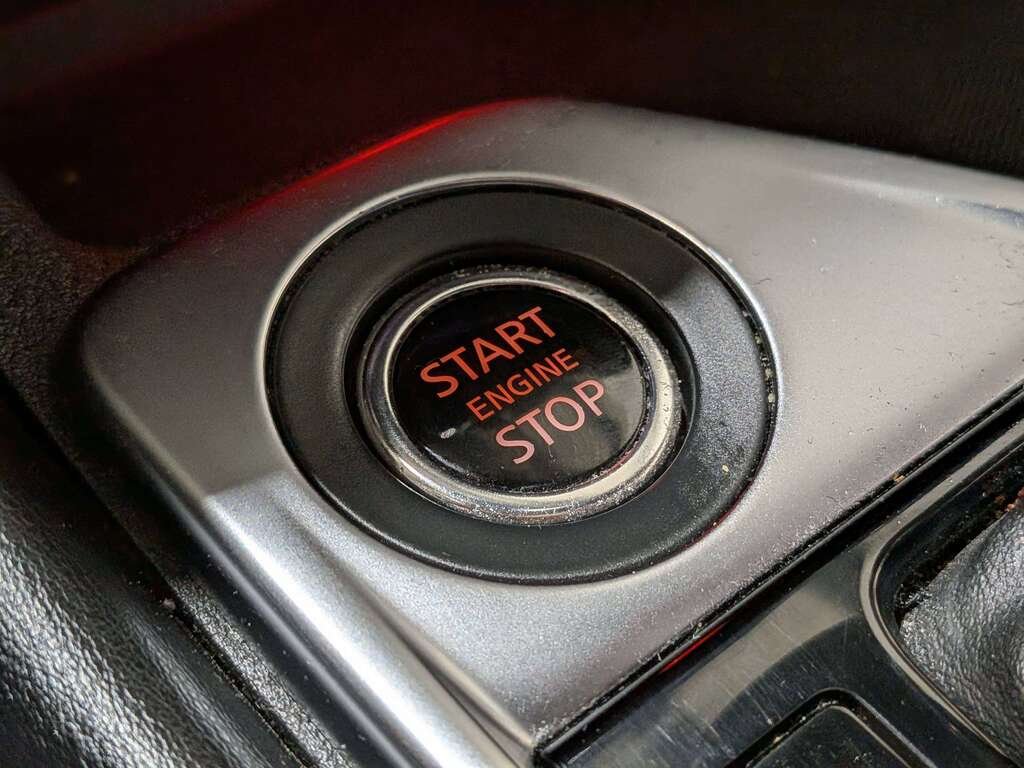 2022 Nissan Sentra SR Midnight Edition CVT Black Val-David - photo #25