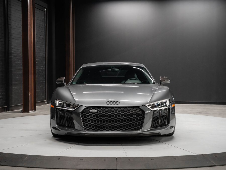 2017 Audi R8 2017 Grey