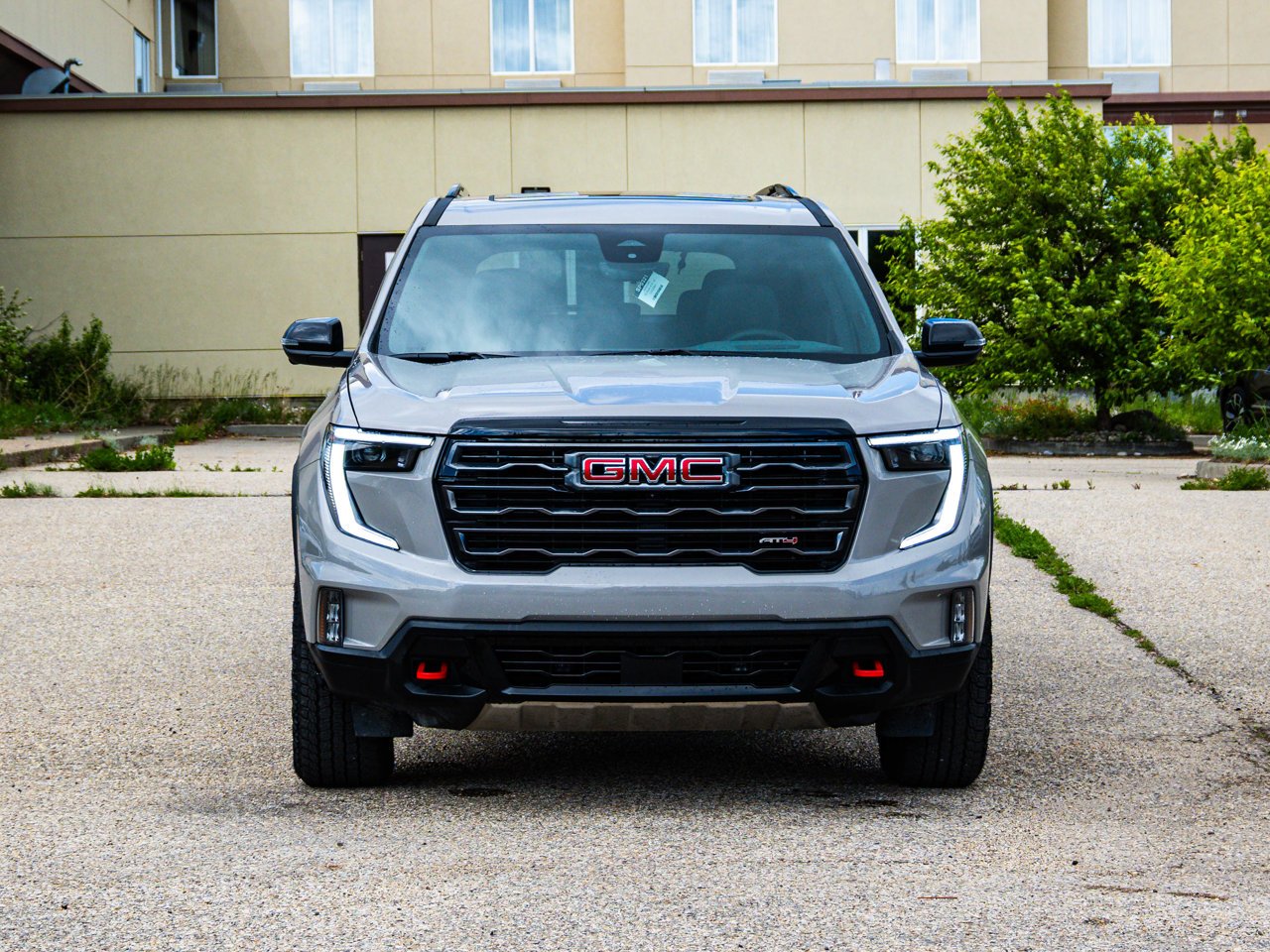 2026 GMC Acadia AWD 4dr AT4 Grey Sherwood Park - photo #2