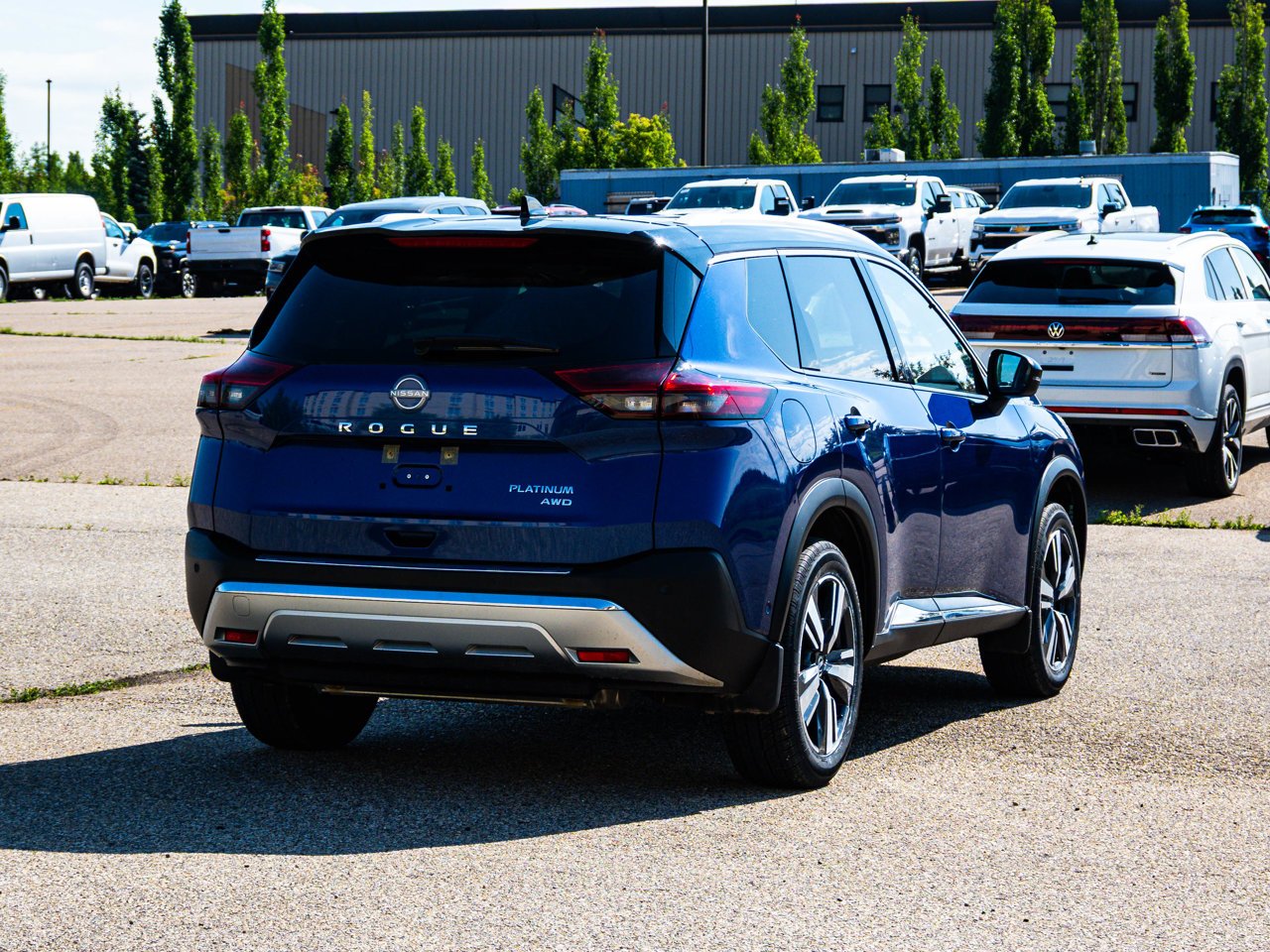 2023 Nissan Rogue AWD Platinum Blue Sherwood Park - photo #12