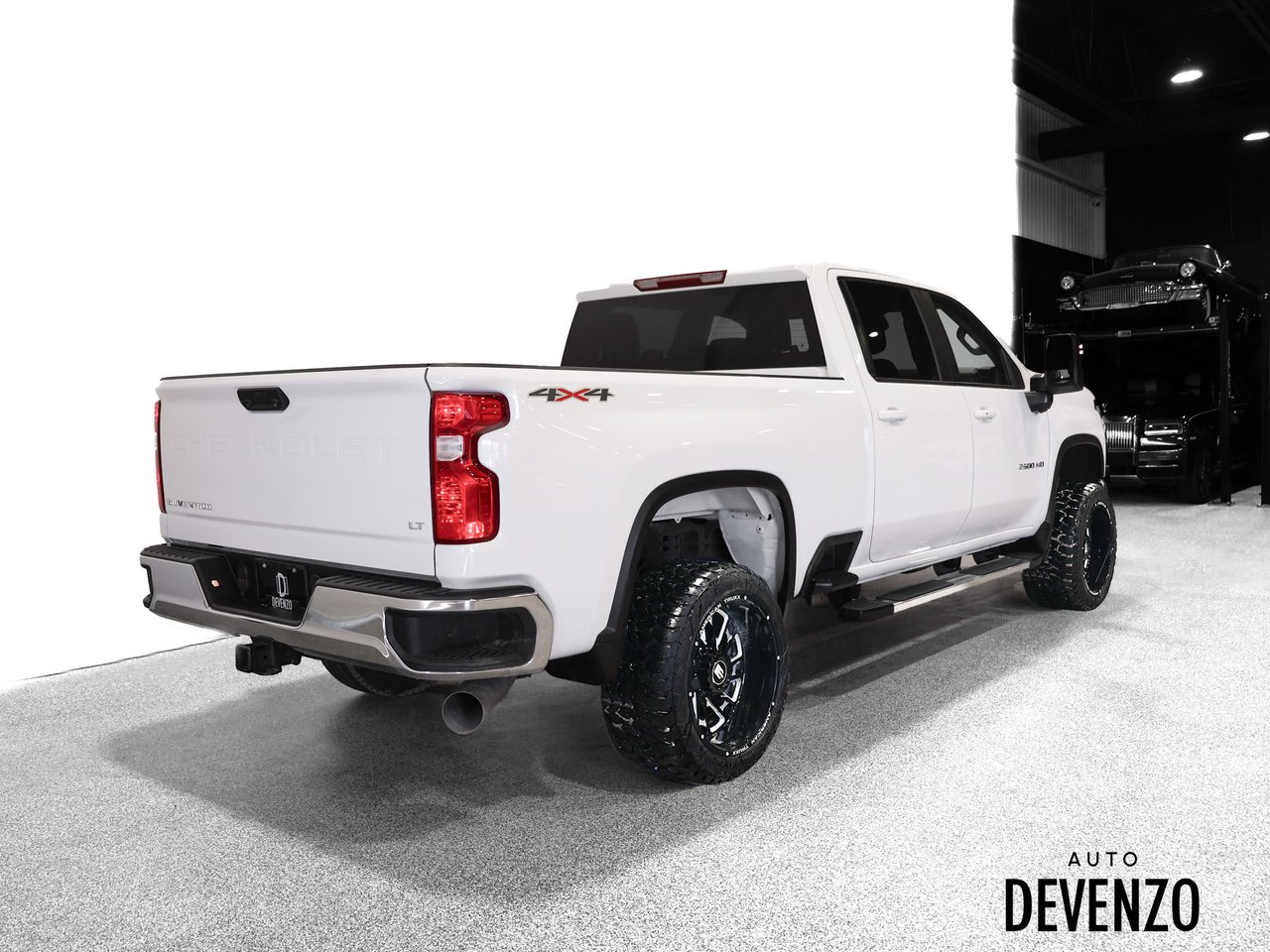 2025 Chevrolet Silverado 2500HD White Saint-Eustache - photo #3