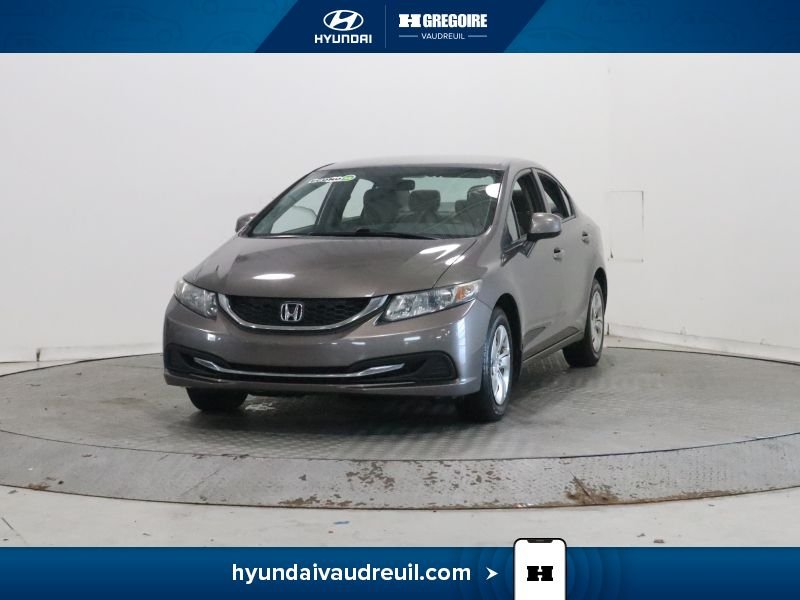 Honda Civic YA888 | LX 4 portes, boîte automatique 2013 Gris Laval - photo #4