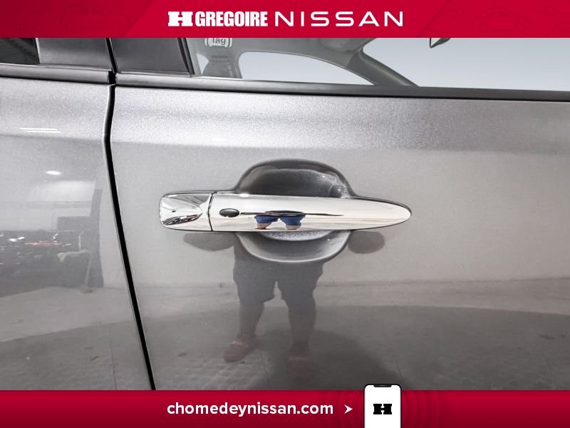 2024 Nissan Leaf Grey Blainville - photo #12