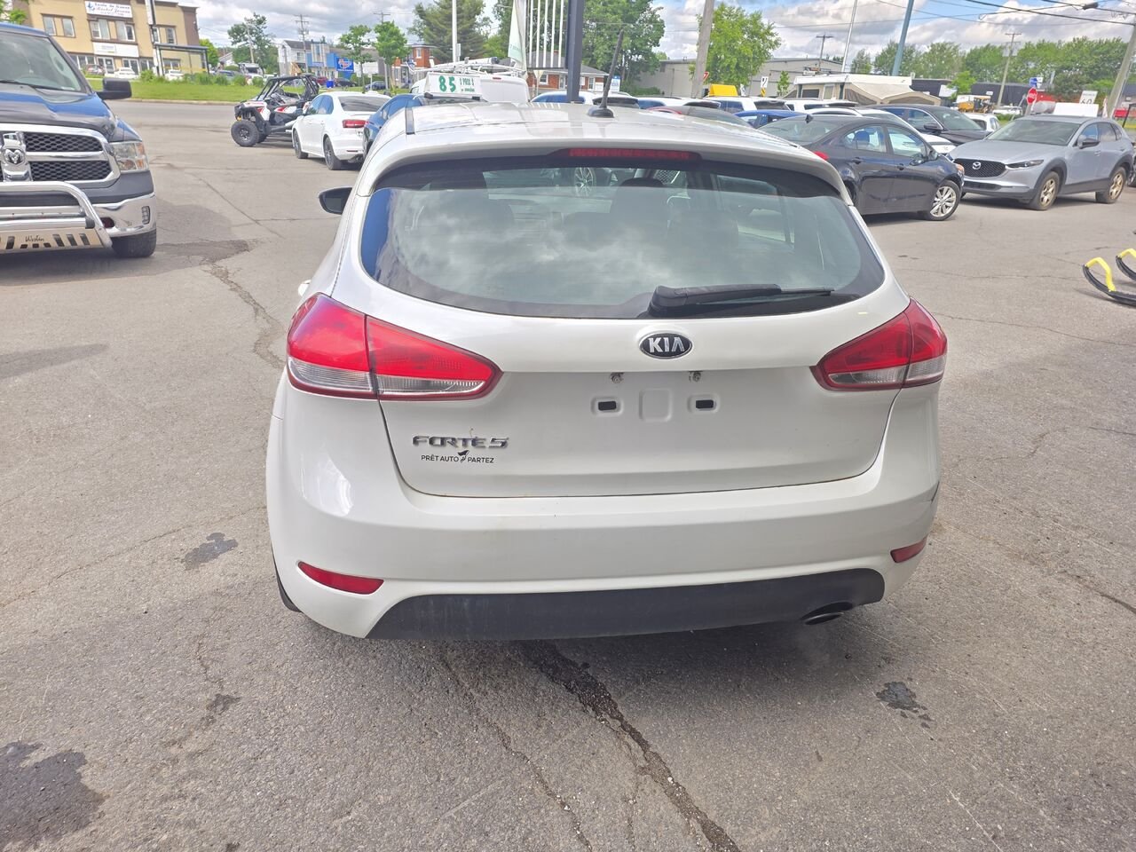 Kia 5 portes Forte 2015 Blanc Longueuil, - photo #3