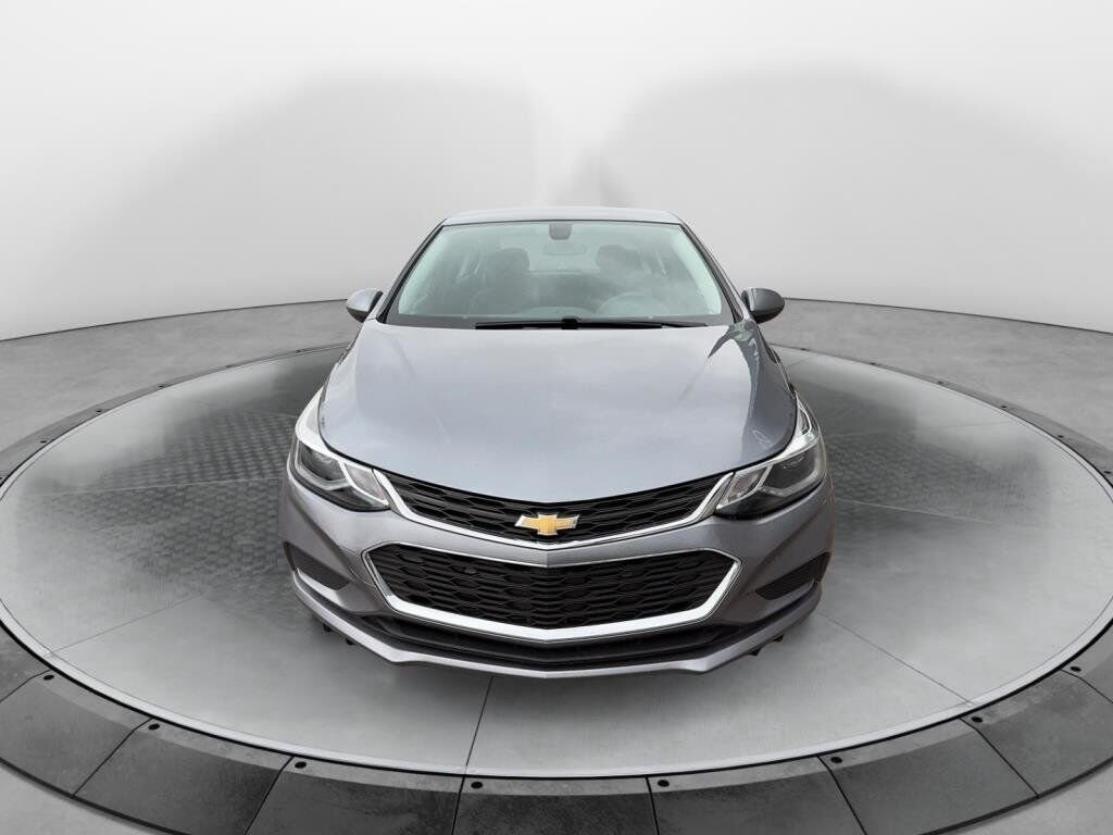 2018 Chevrolet Cruze VIN 1G1BE5SMXJ7122938 Grey Baie-Comeau - photo #1