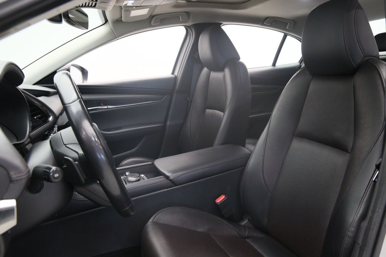 Mazda Mazda3 NIV JM1BPBDY0R1657937 2024 Gris Baie-Comeau - photo #3