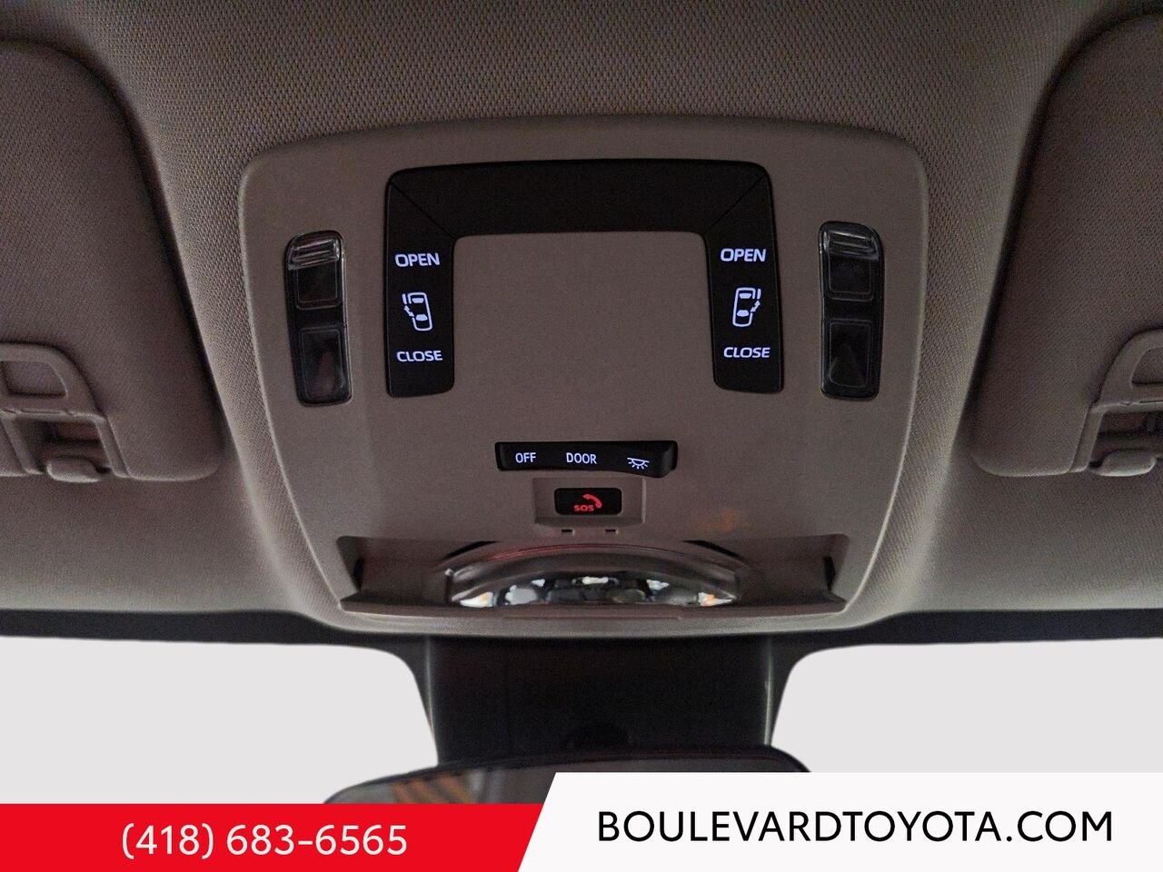 Toyota Sienna 99659A-110 | LE, AWD, 8 PLACES 2025 Argent Québec - photo #15
