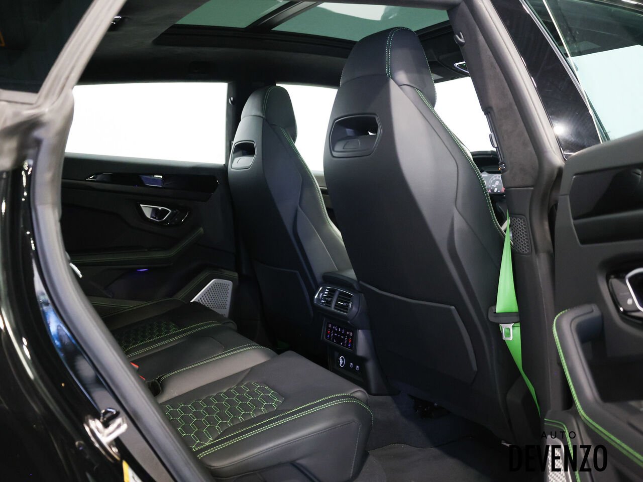 Lamborghini Urus 2024 Noir Saint-Eustache - photo #8
