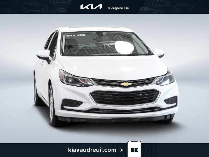 2017 Chevrolet Cruze White Blainville - photo #0