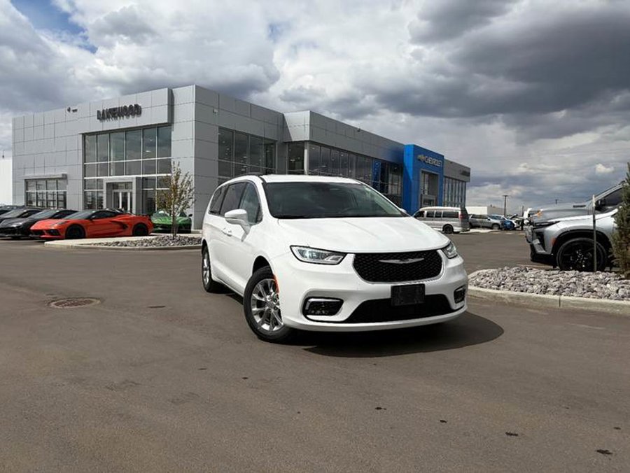 2022 Chrysler Pacifica 2022 White