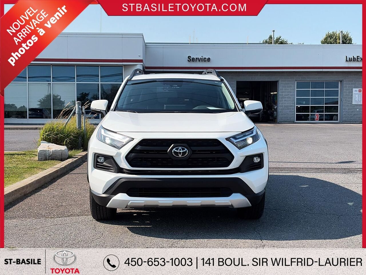 TOYOTA RAV4 2023 Blanc Saint-Basile-le-Grand - photo #4