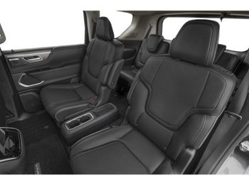 INFINITI QX80 LUXE