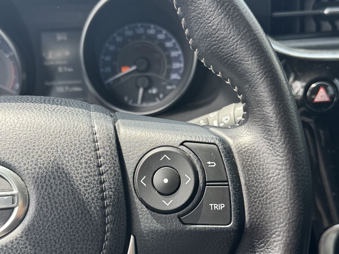 Scion iM Hatchback 2016 Beige Granby - photo #15