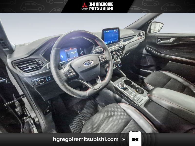 2025 Ford Escape Black Laval - photo #17