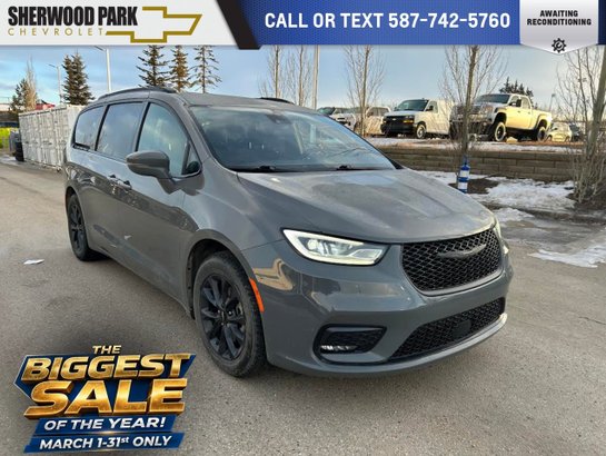 2022 Chrysler Pacifica 2022 Grey