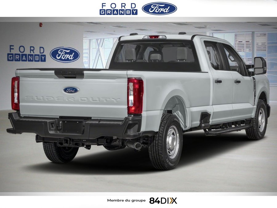 Ford Super Duty F-250 SRW XL cabine 6 places 4RM caisse de 8 pi 2026 Avalanche