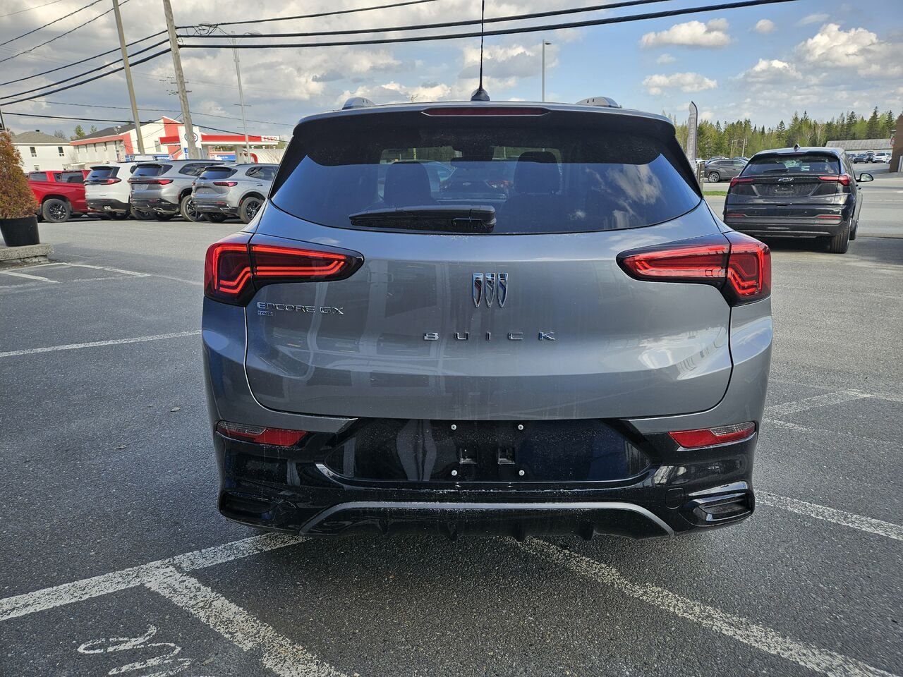 2026 Buick Encore GX Tourisme sport 4 portes TI MOONSTONE GREY METALLIC Thetford Mines - photo #3