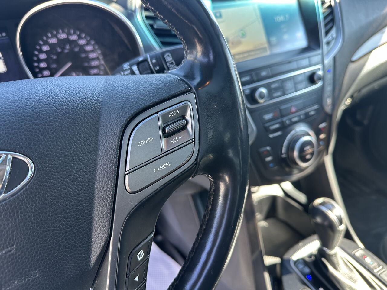 HYUNDAI SANTA FE SE Limited 6 places 4 portes TI 2017 Argent Gatineau - photo #8