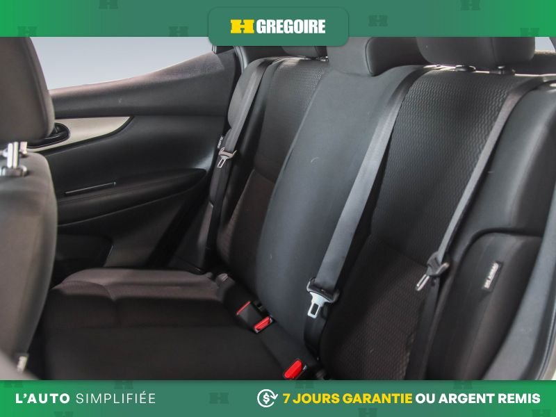 Nissan Qashqai 2023 Blanc Saint-Eustache - photo #20