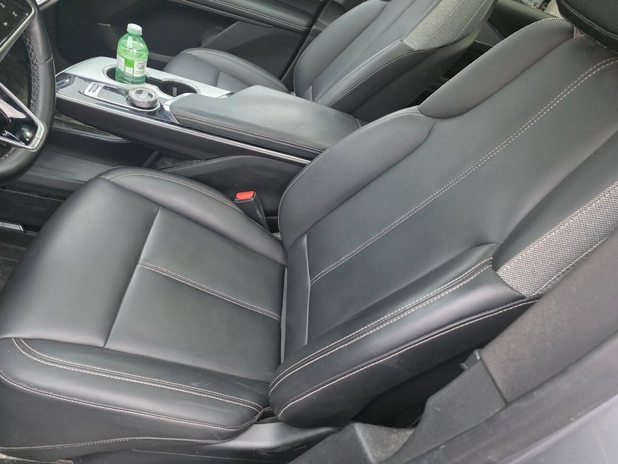 Cadillac LYRIQ 2024 2024 Gris