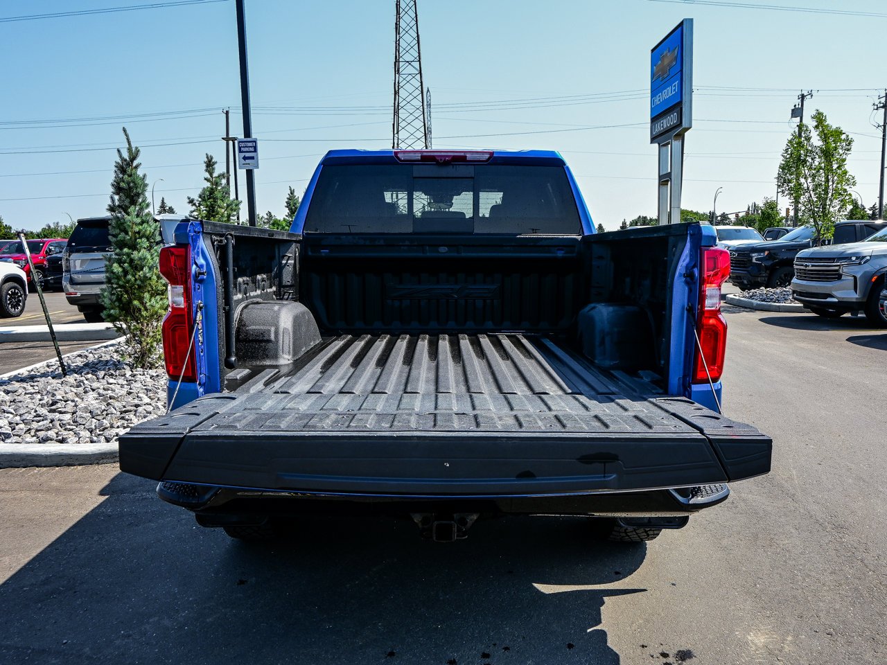 2024 Chevrolet Silverado 1500 4WD Crew Cab 147 ZR2 Blue Sherwood Park - photo #12
