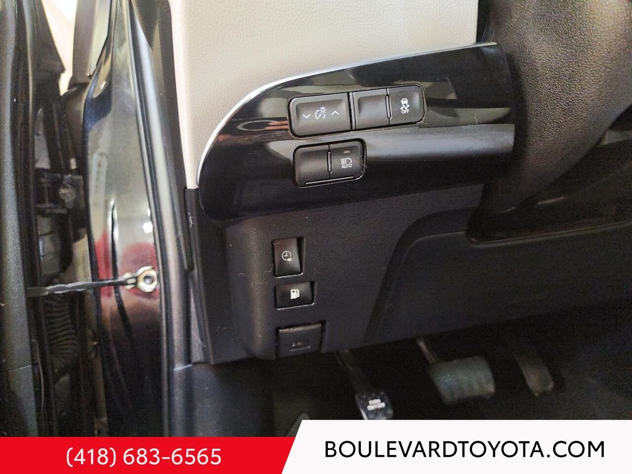 Toyota Prius Prime 99879A-98 | UPGRADE 2022 Noir Québec - photo #11