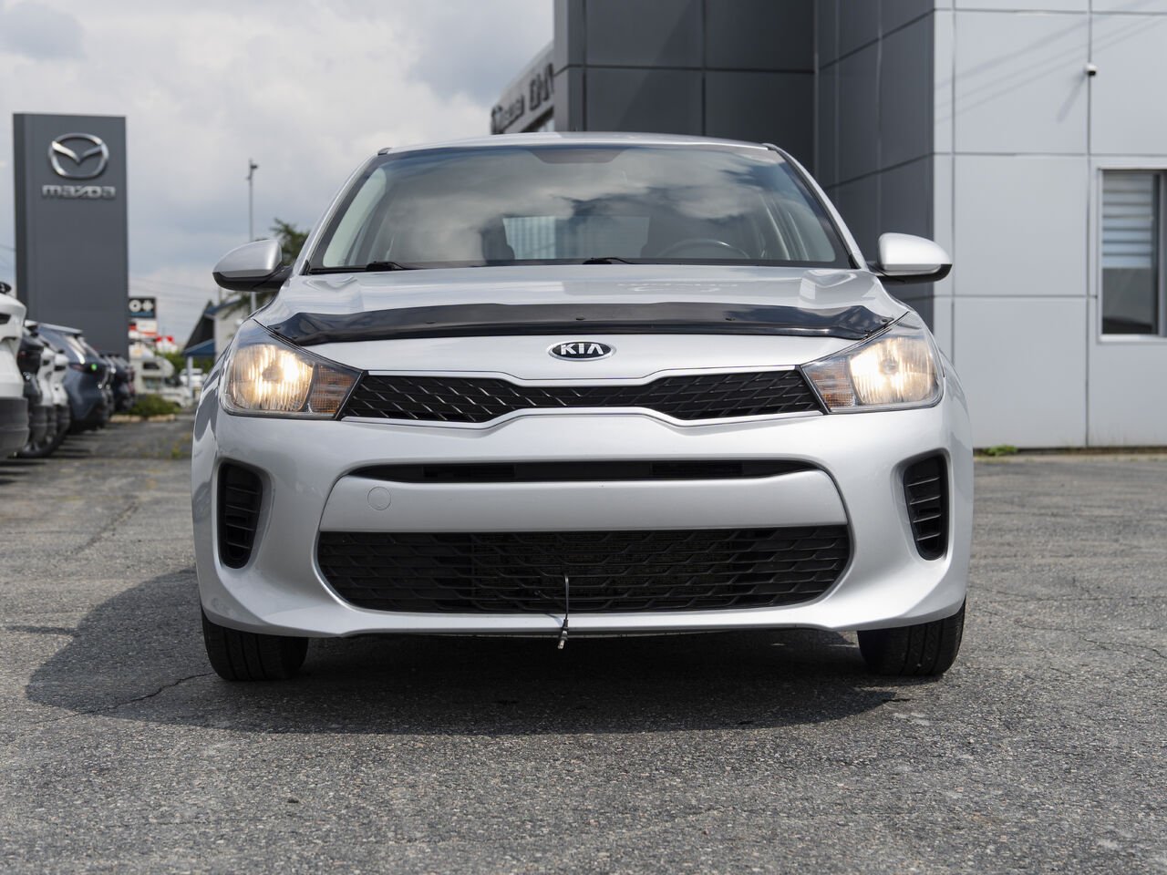 Kia Rio 5 portes A2621 | LX+ BA 2018 Argent Val-d'Or - photo #1