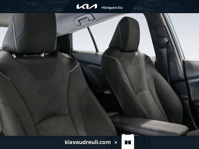 2021 Toyota Prius Blue Blainville - photo #24